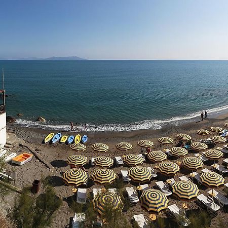 Vrclub - Villa Ridente Residence Сан-Джорджо Экстерьер фото